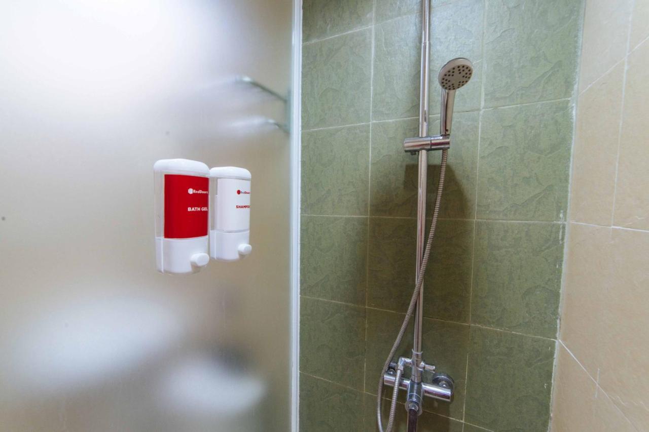 Hotel Reddoorz Premium @ The Ritz Garden Oases Davao Zewnętrze zdjęcie