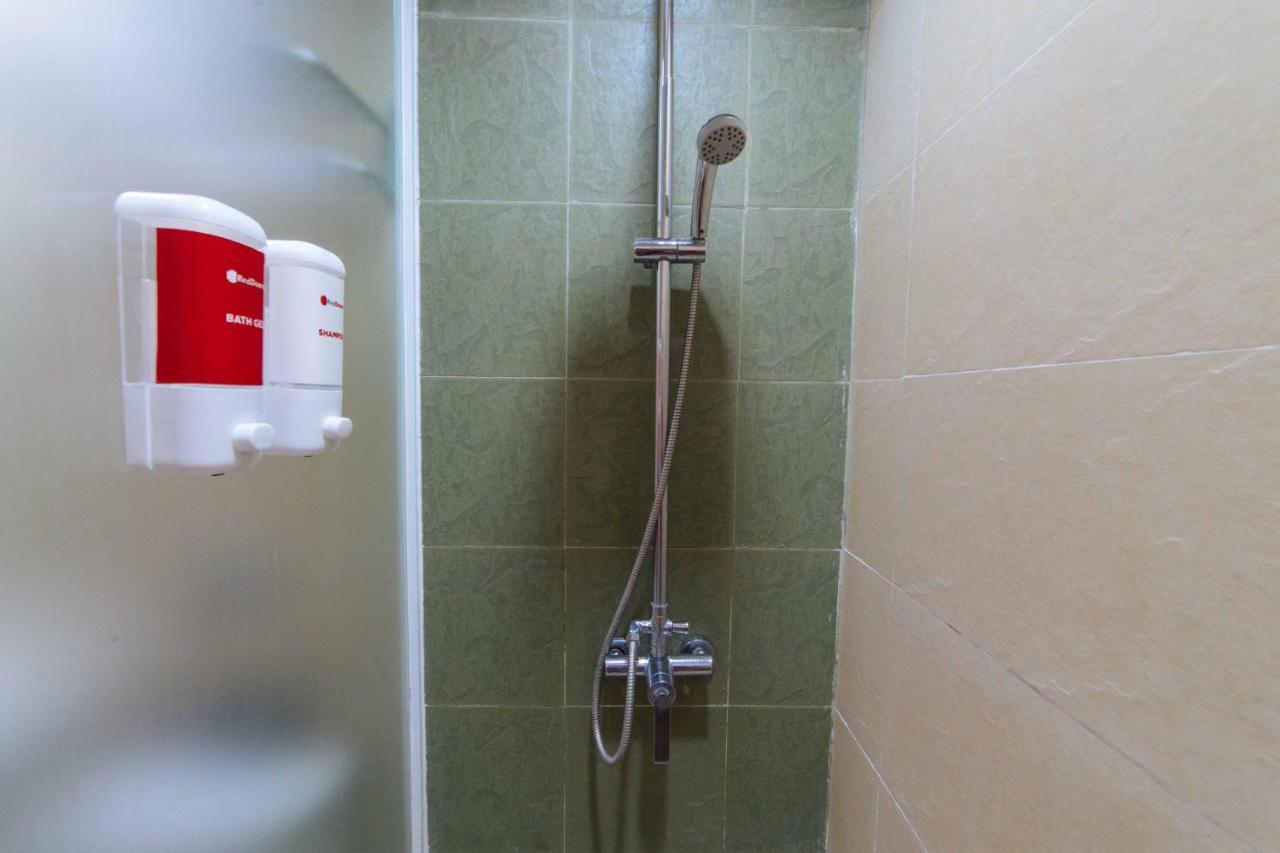 Hotel Reddoorz Premium @ The Ritz Garden Oases Davao Zewnętrze zdjęcie