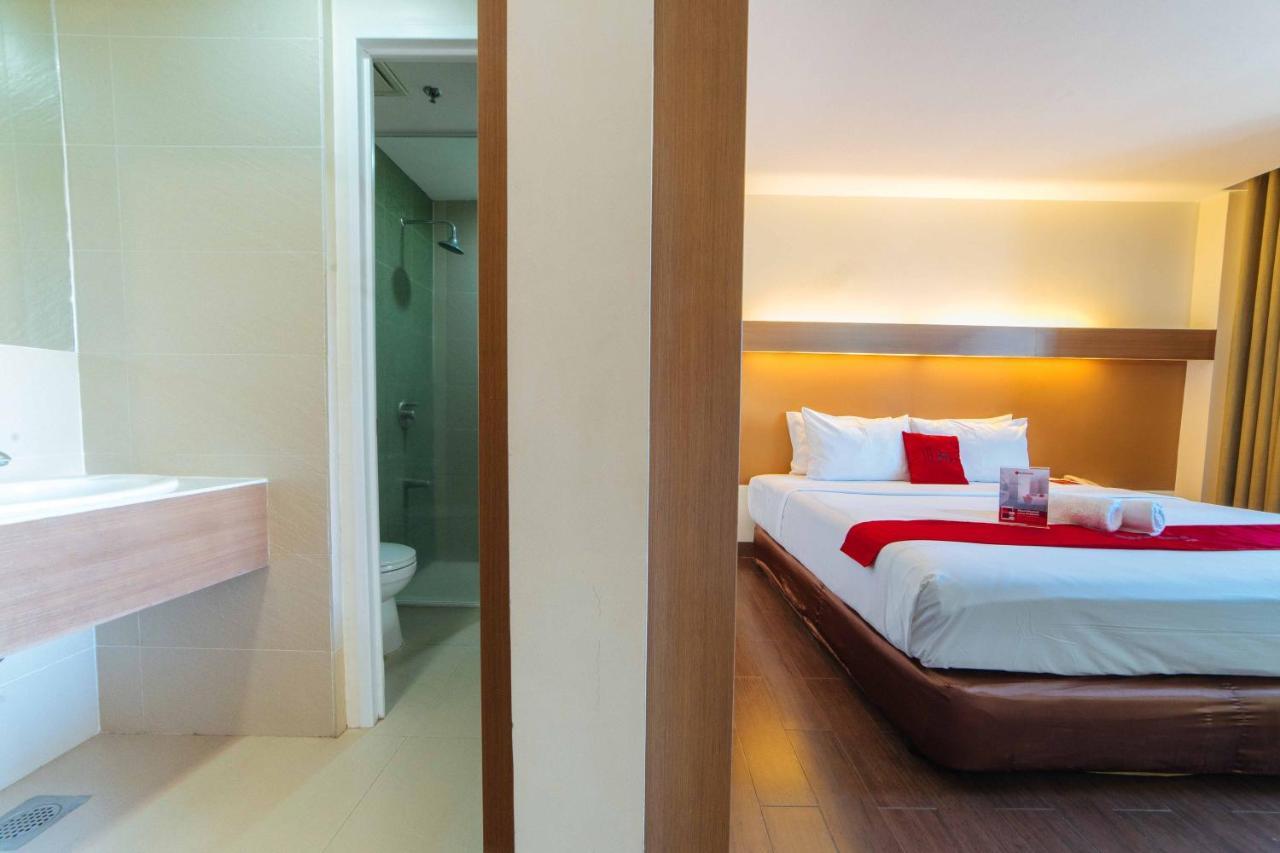 Hotel Reddoorz Premium @ The Ritz Garden Oases Davao Zewnętrze zdjęcie