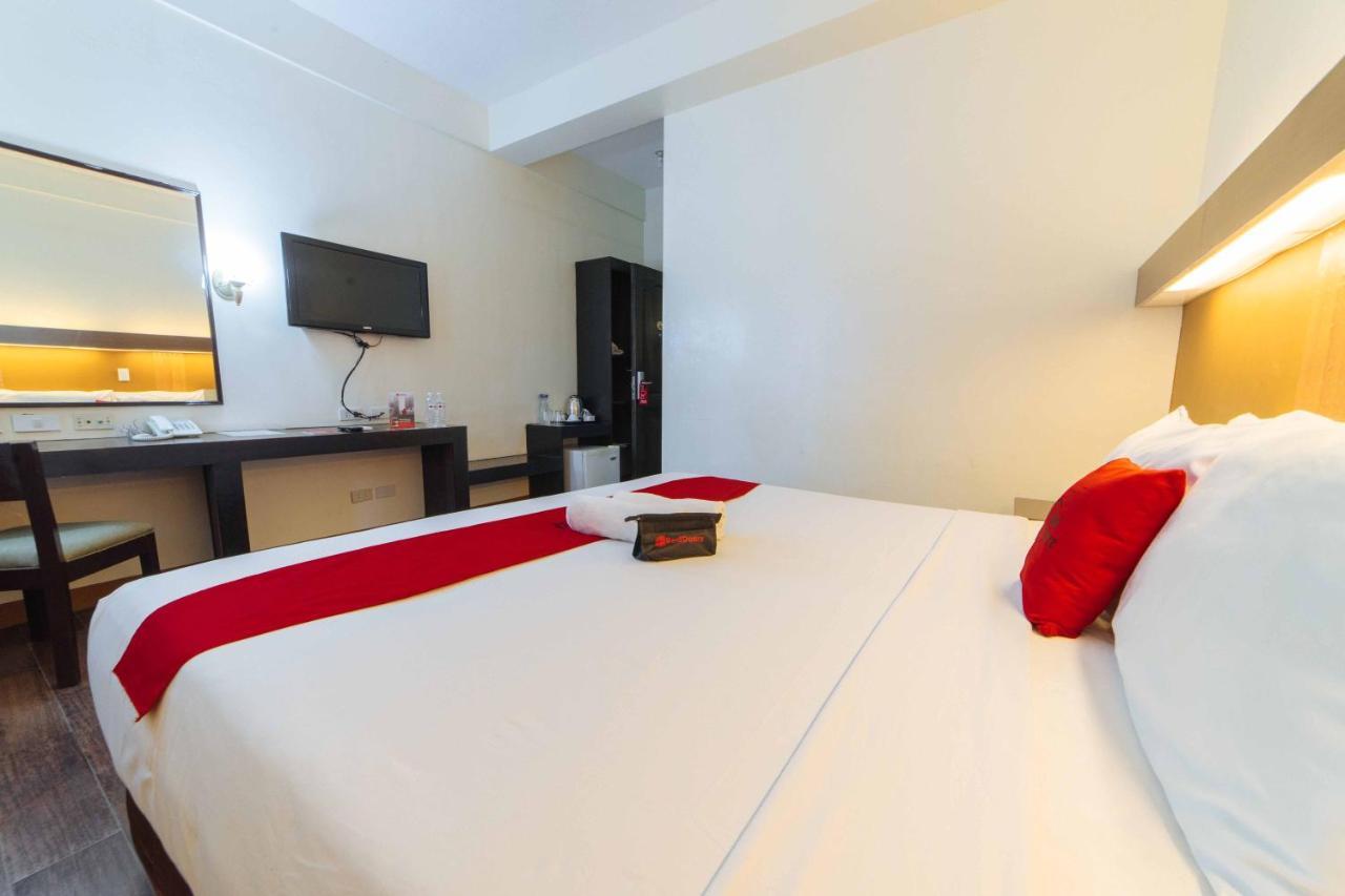 Hotel Reddoorz Premium @ The Ritz Garden Oases Davao Zewnętrze zdjęcie